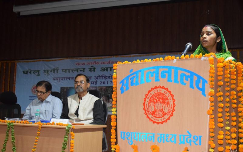 One of our Murgi Sakhi addressing her work at state level seminar
